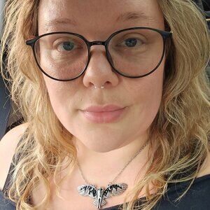 Meet your Posher, Sonya